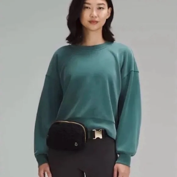 Lululemon Everywhere Belt Bag 1L * Fleece Gold Hardware Crossbody - Picture 2 of 5